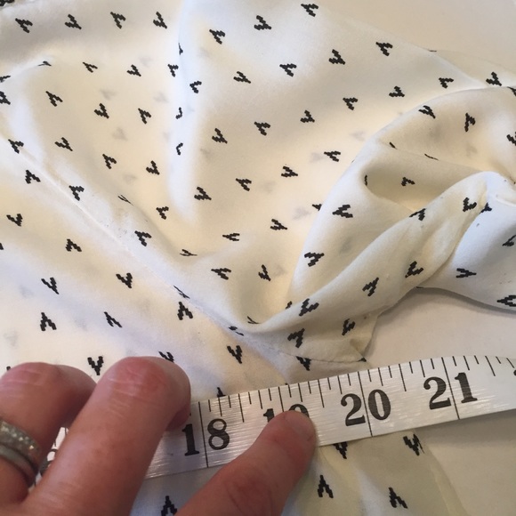 Charming Charlie Peasant Style Top Size M - Picture 6 of 8